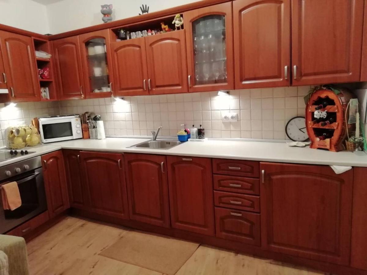 Къща В Центъра На Стрелча, Джакузи С Минерална Вода Exterior photo